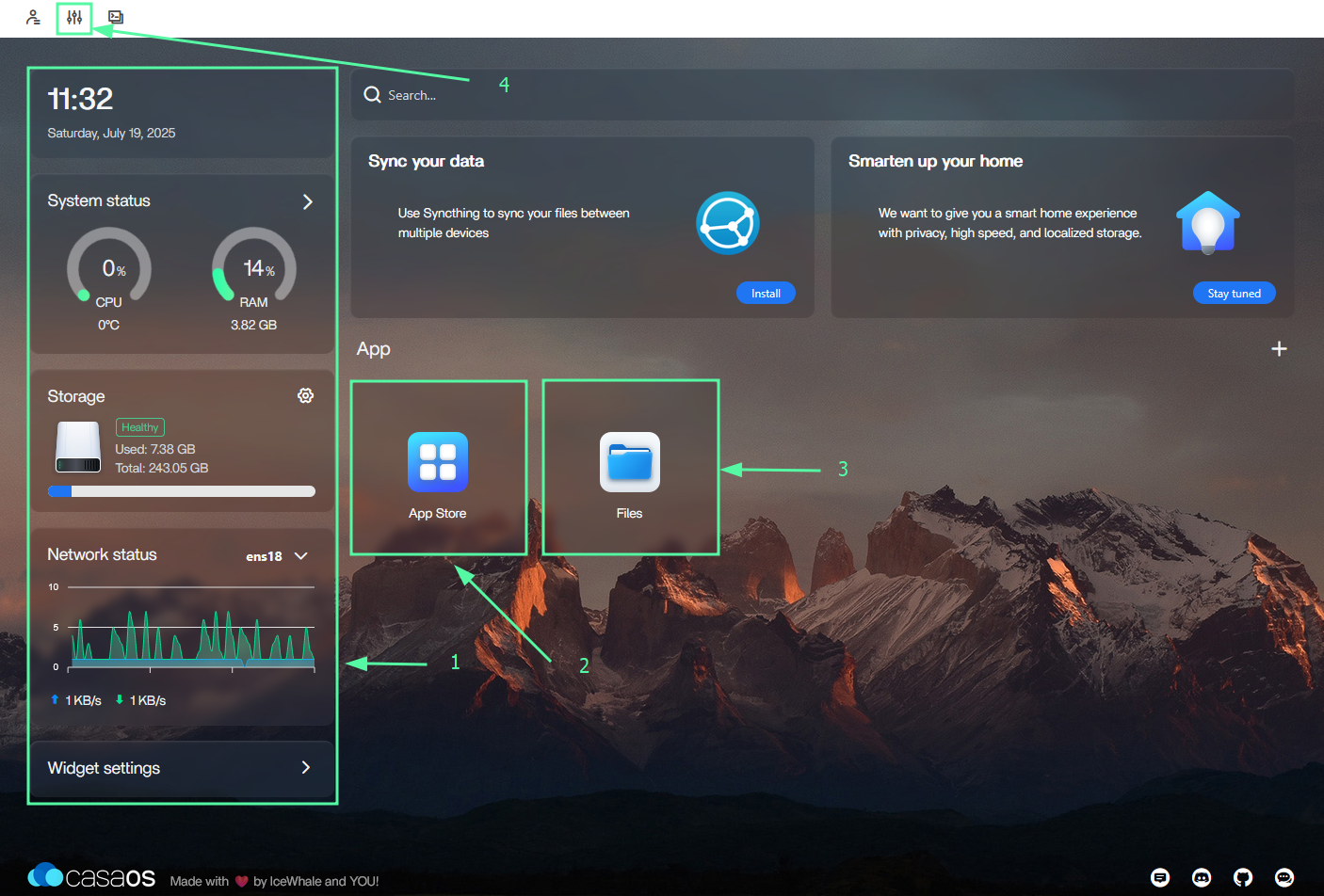 CasaOS home screen with different features highlighted